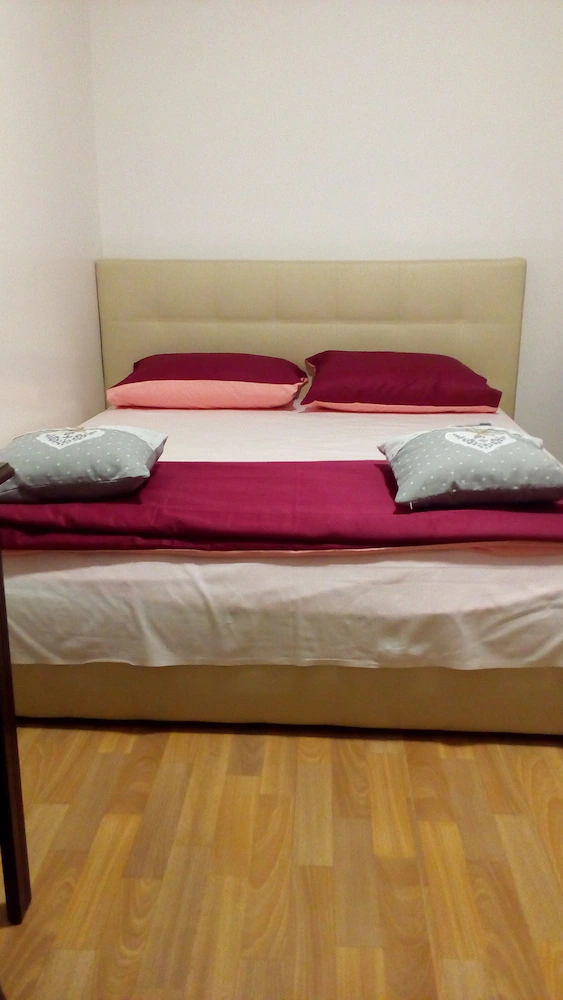 RM Guest House