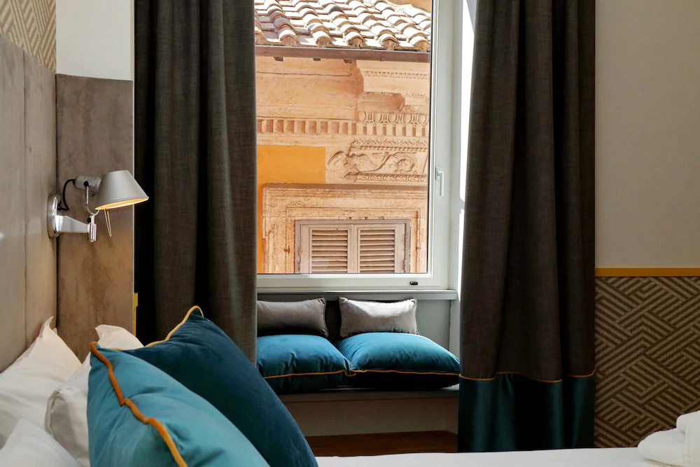 Roma Five Suites