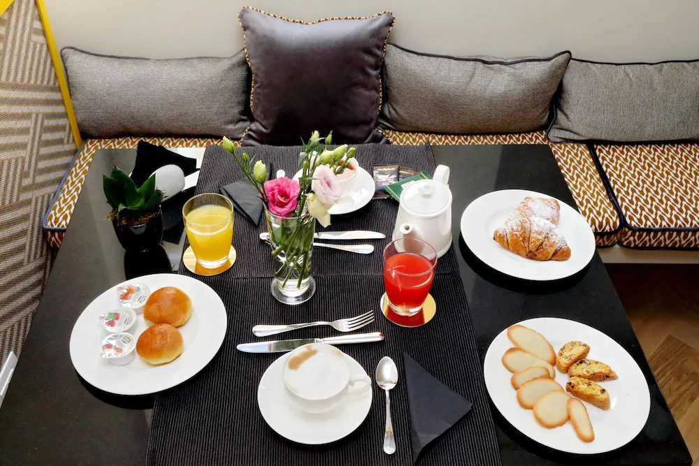 Roma Five Suites