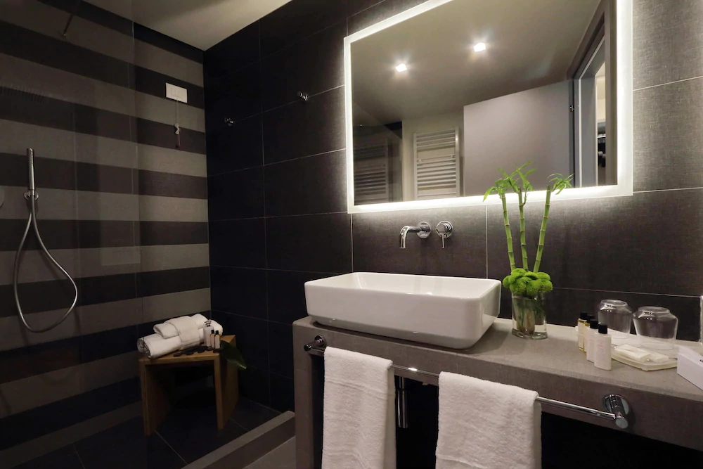Roma Five Suites