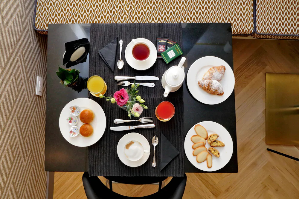 Roma Five Suites