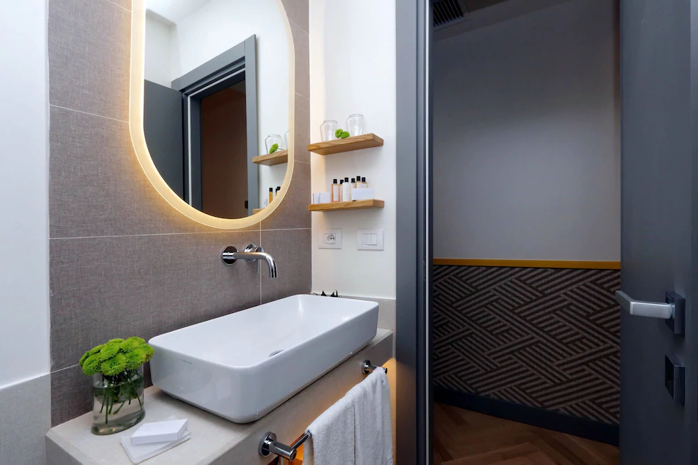 Roma Five Suites