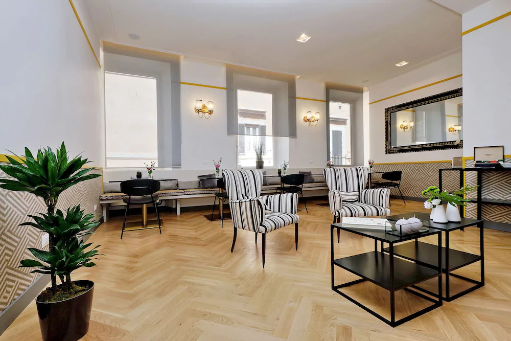 Roma Five Suites