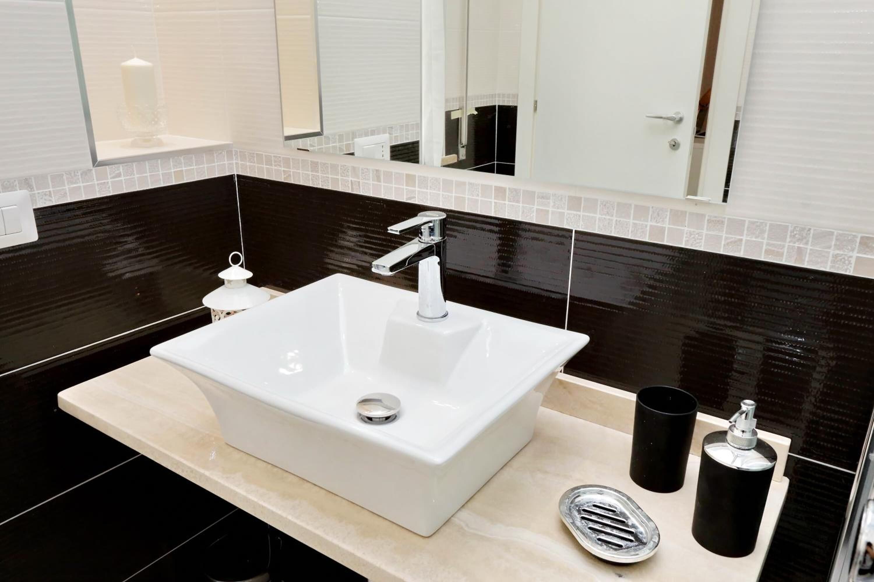 Roman Holiday Charming