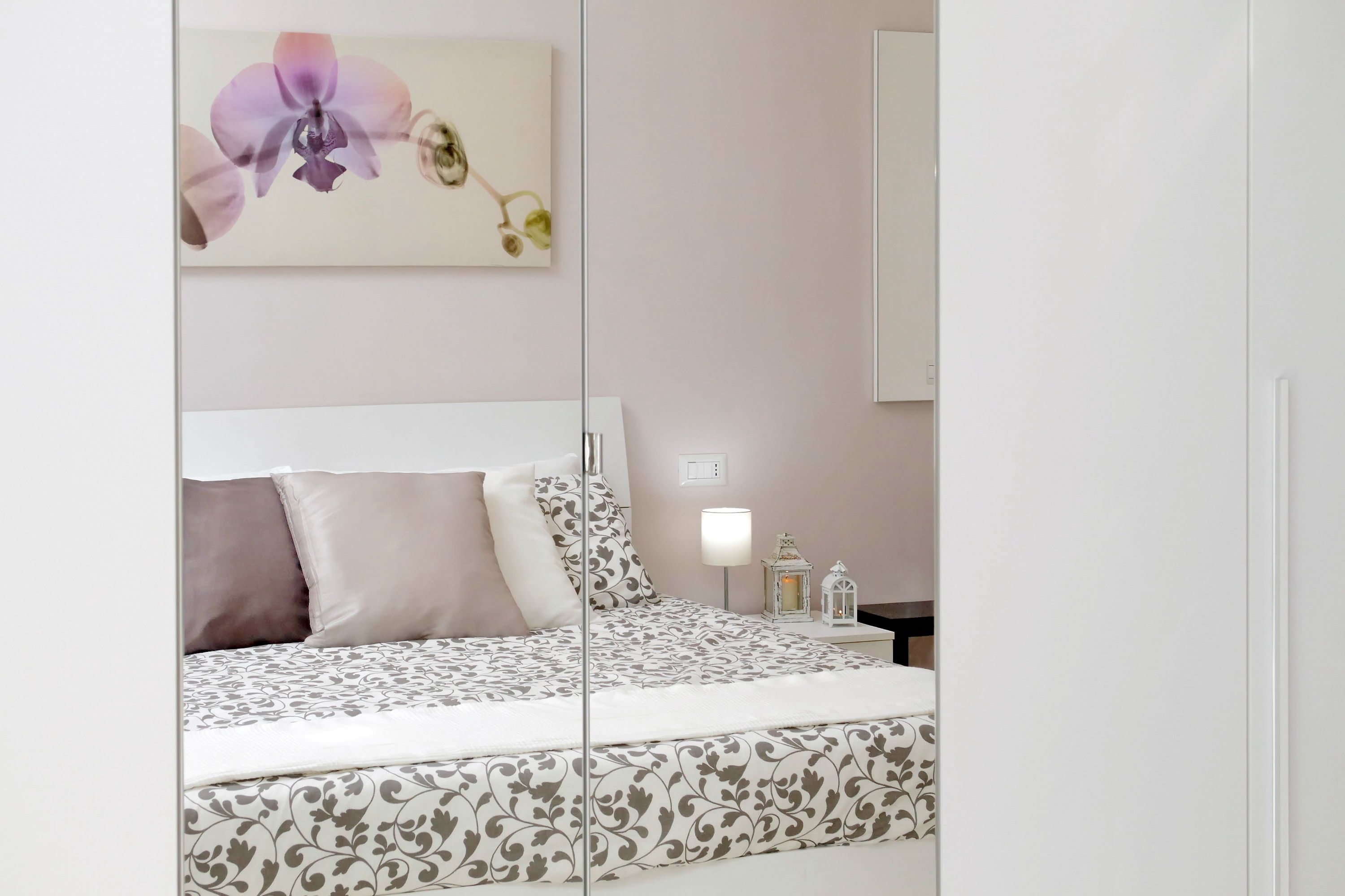 Roman Holiday Charming