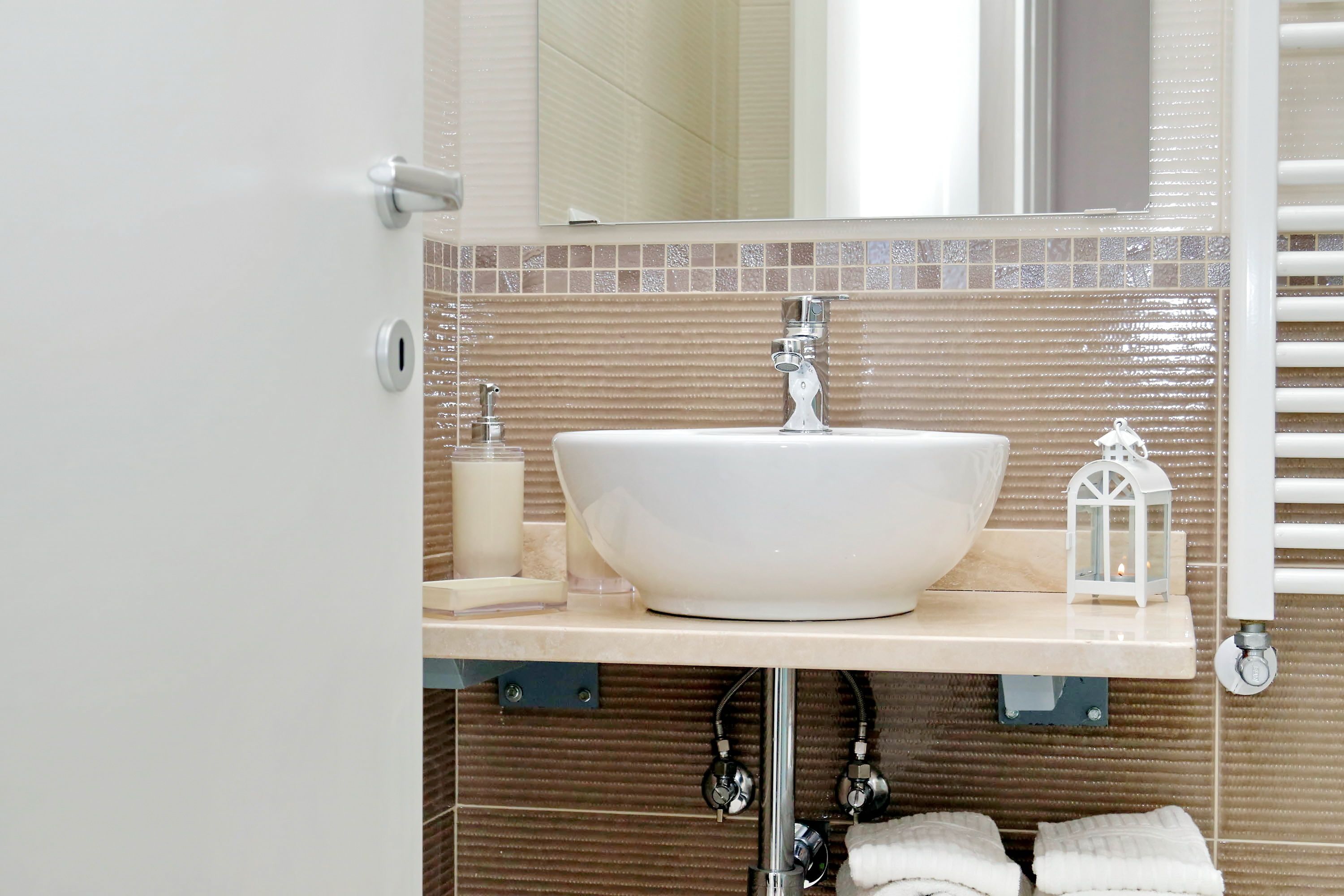 Roman Holiday Charming