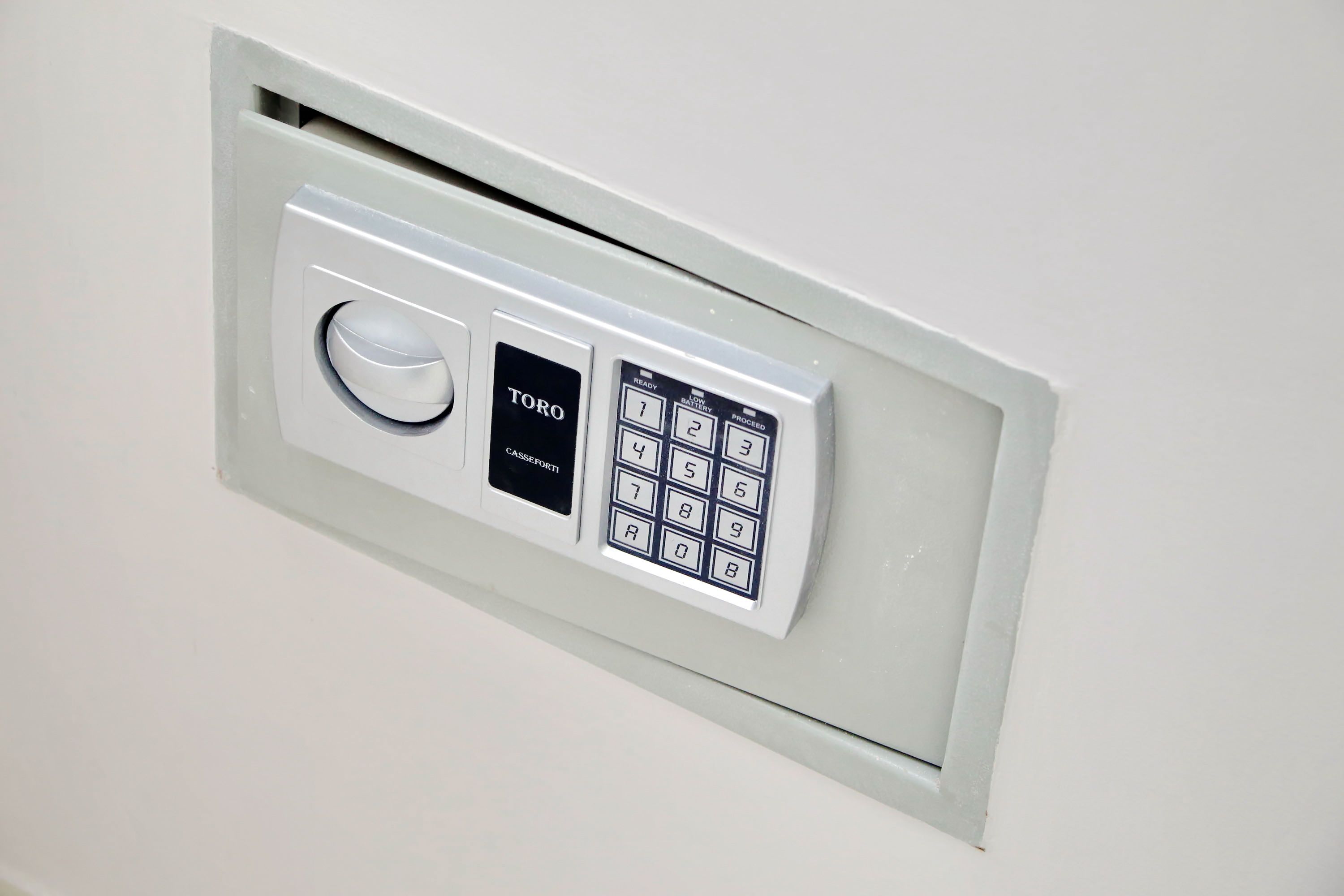 Roman Holiday Charming