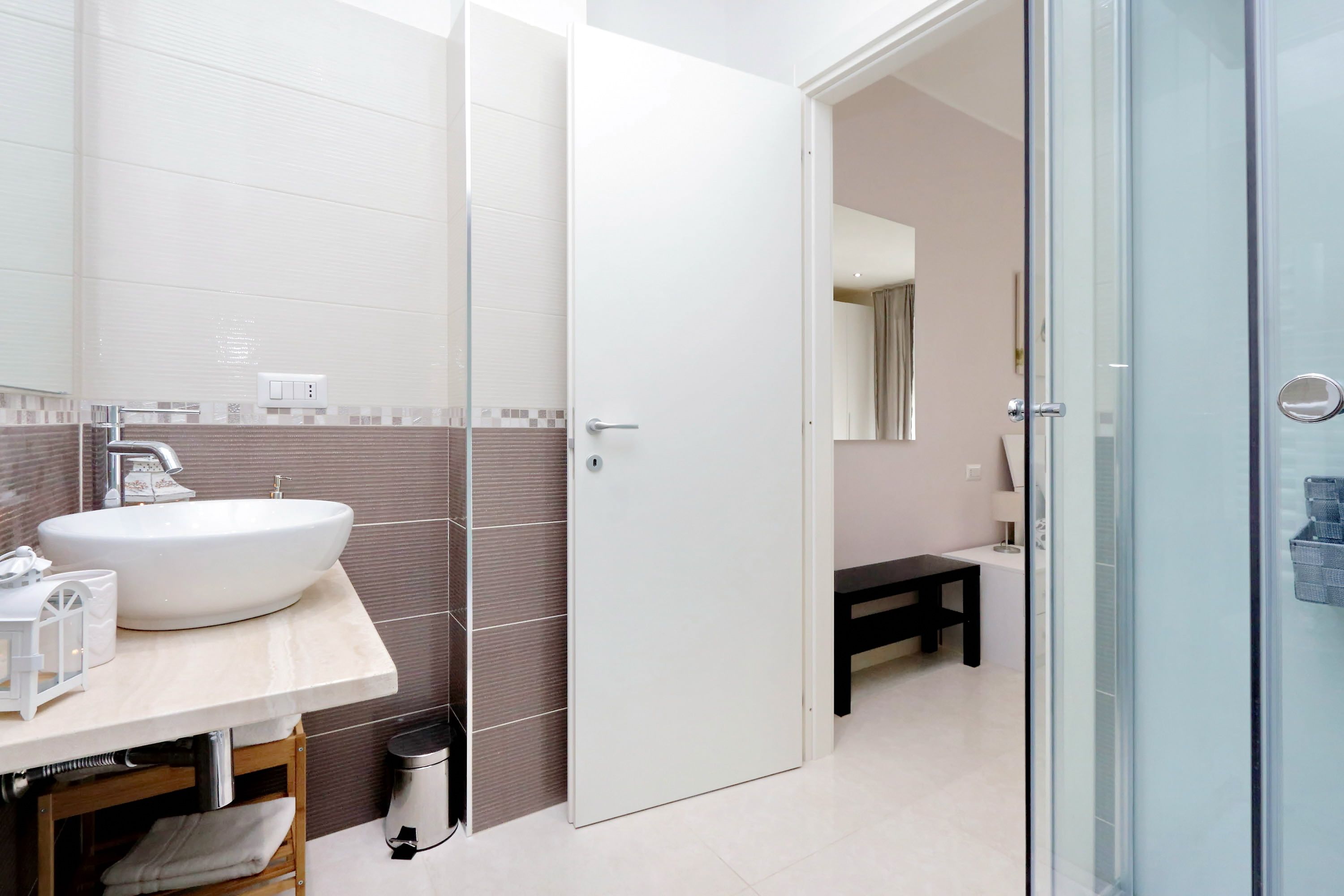 Roman Holiday Charming