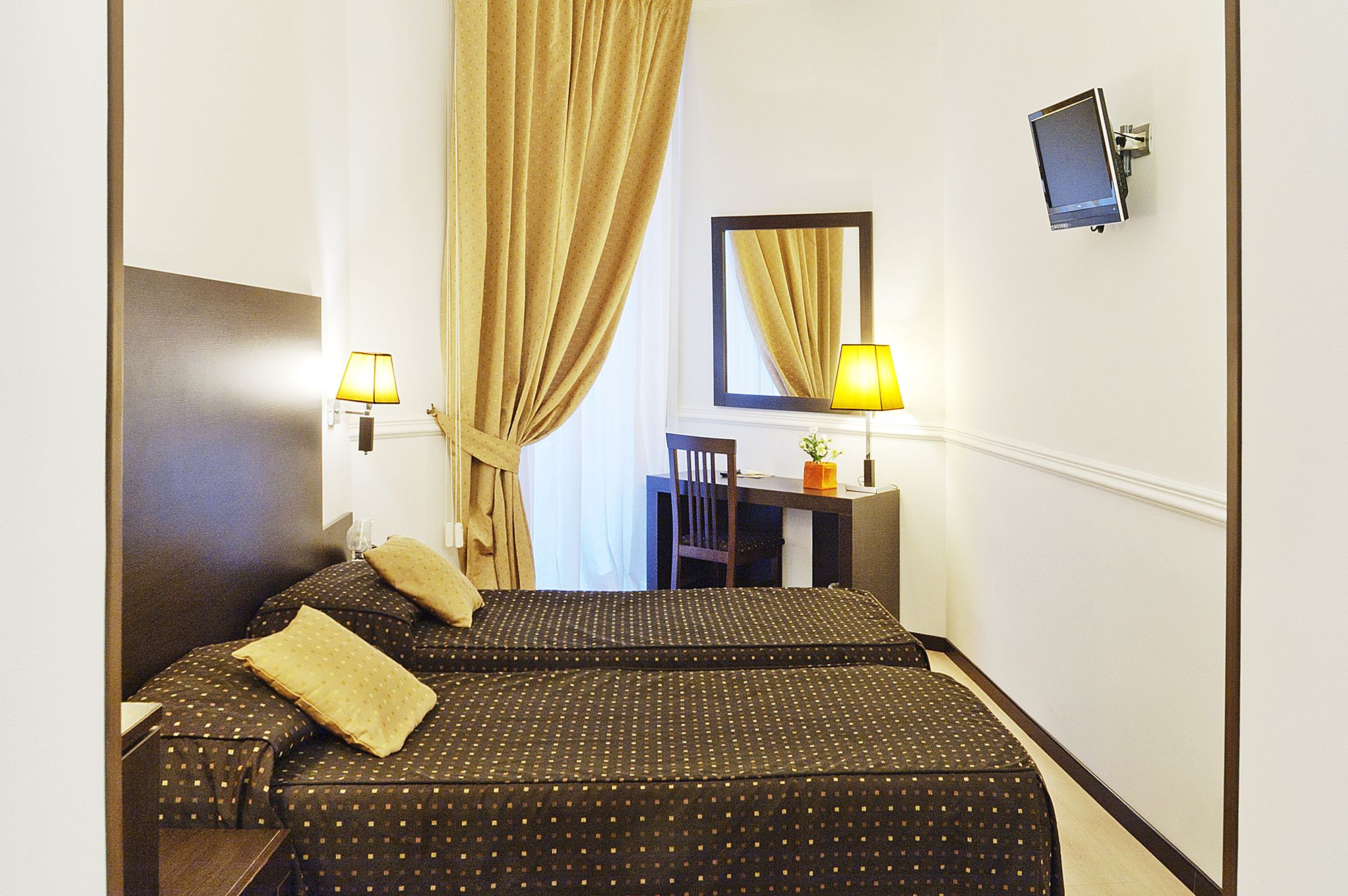 Roman Residence