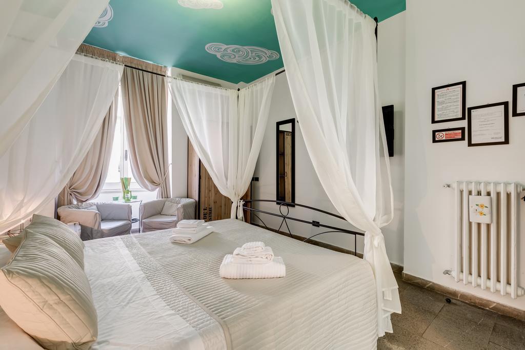 Romantic Vatican Rome Bed & Breakfast