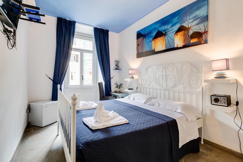 Romantic Vatican Rome Bed & Breakfast