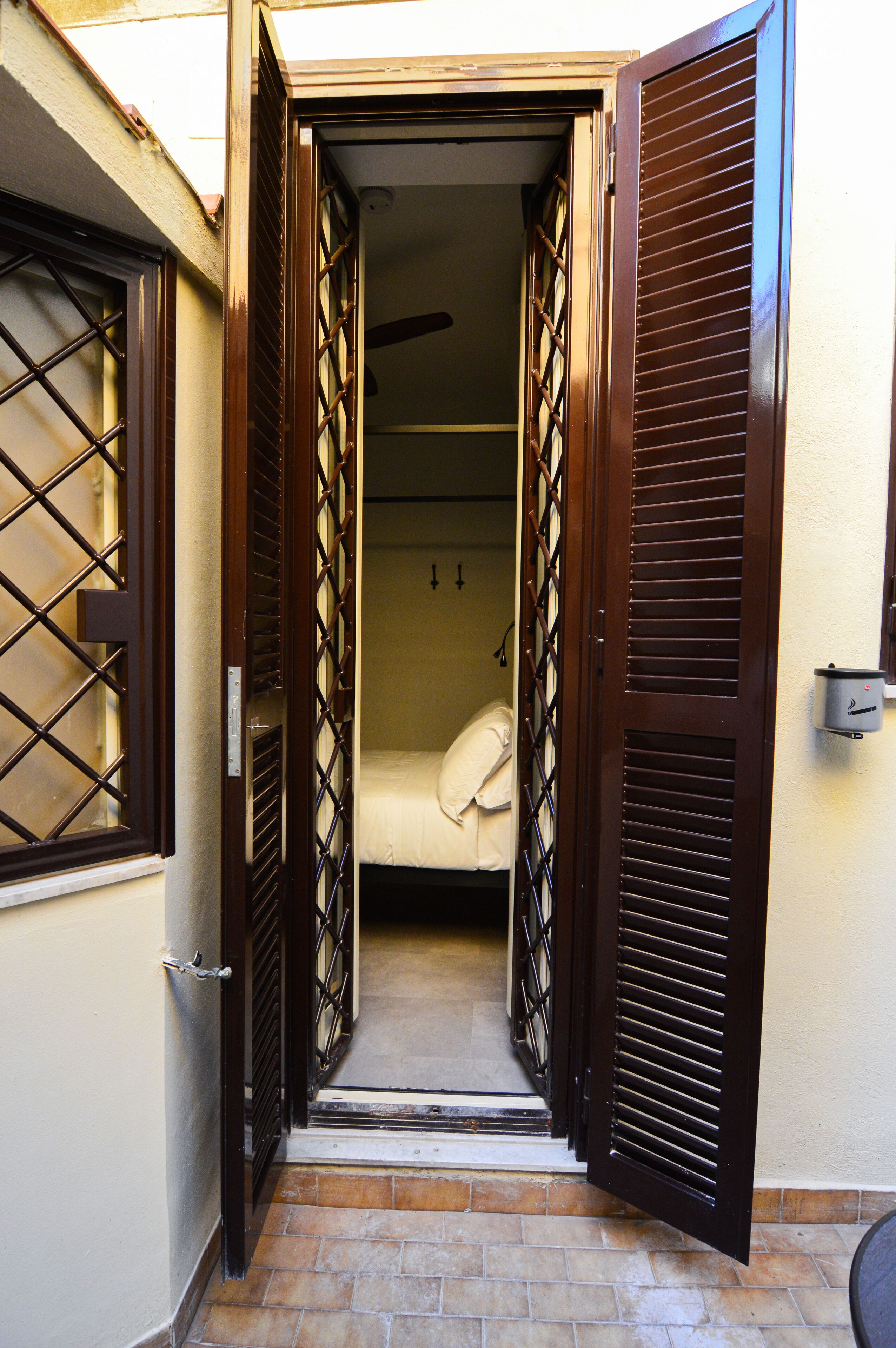 Romaresidence Trastevere Guesthouse