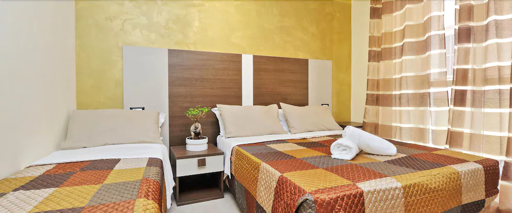 Roma Suite Centro Bed And Breakfast