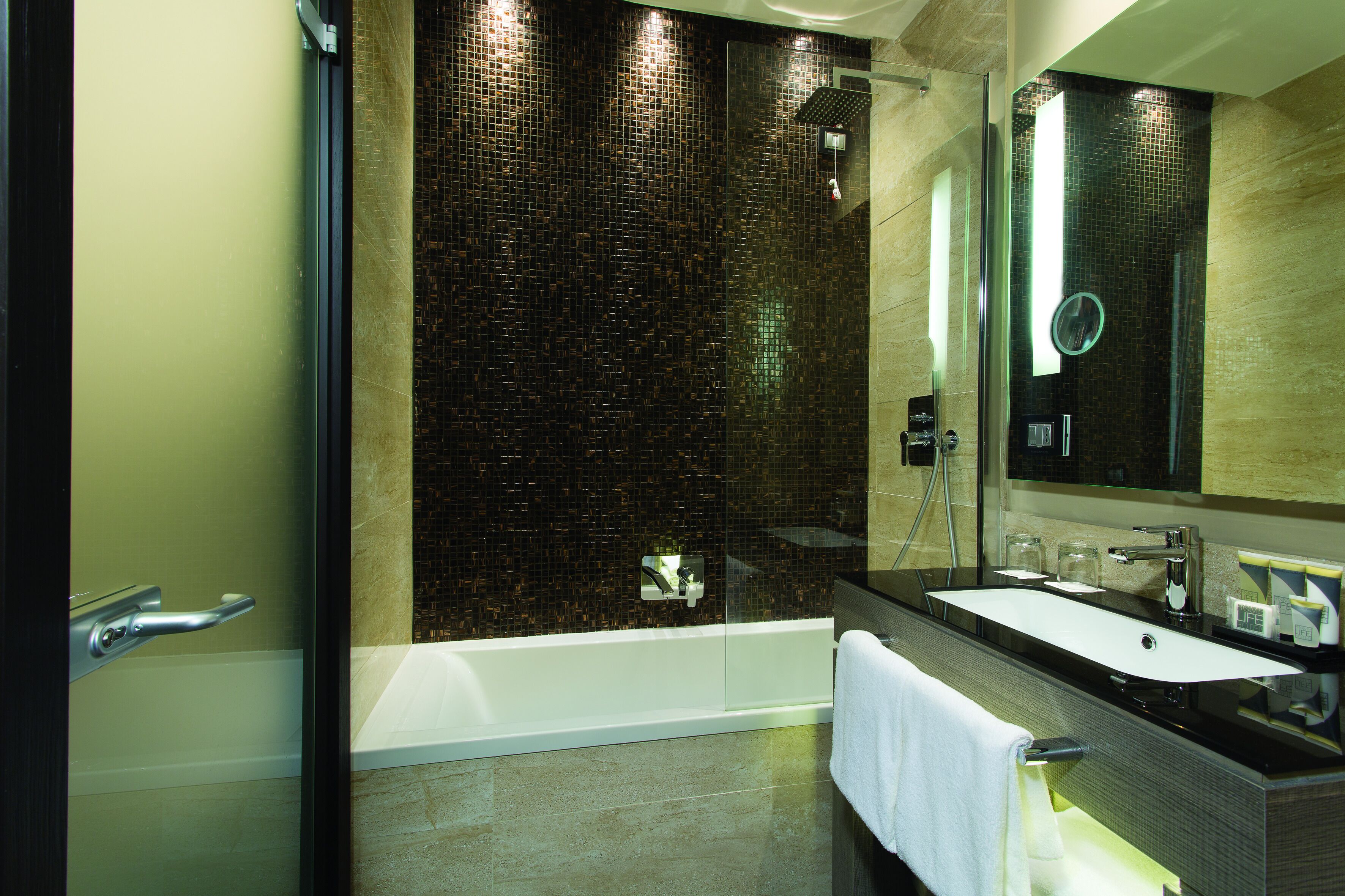 Rome Life Hotel