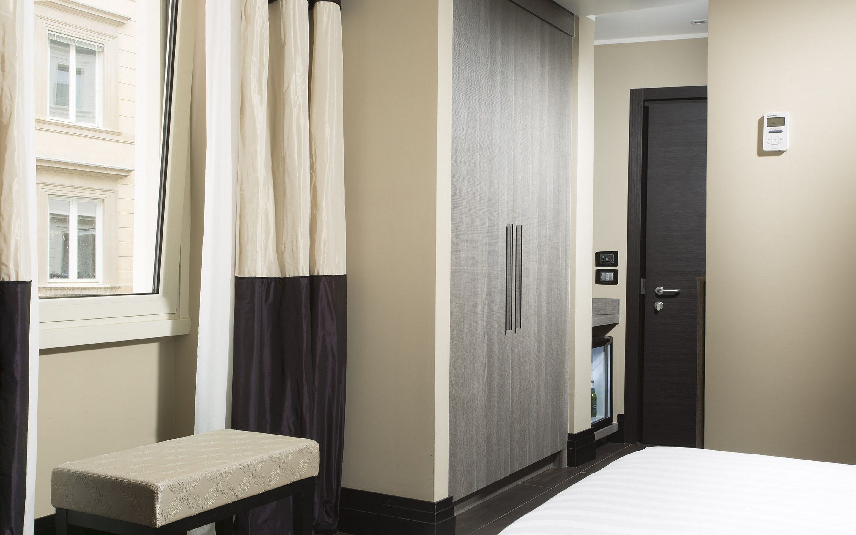 Rome Life Hotel