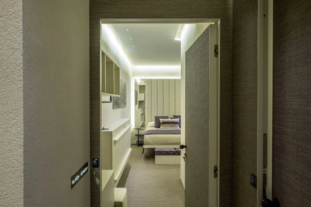 Room 230 Roma Luxury Suites