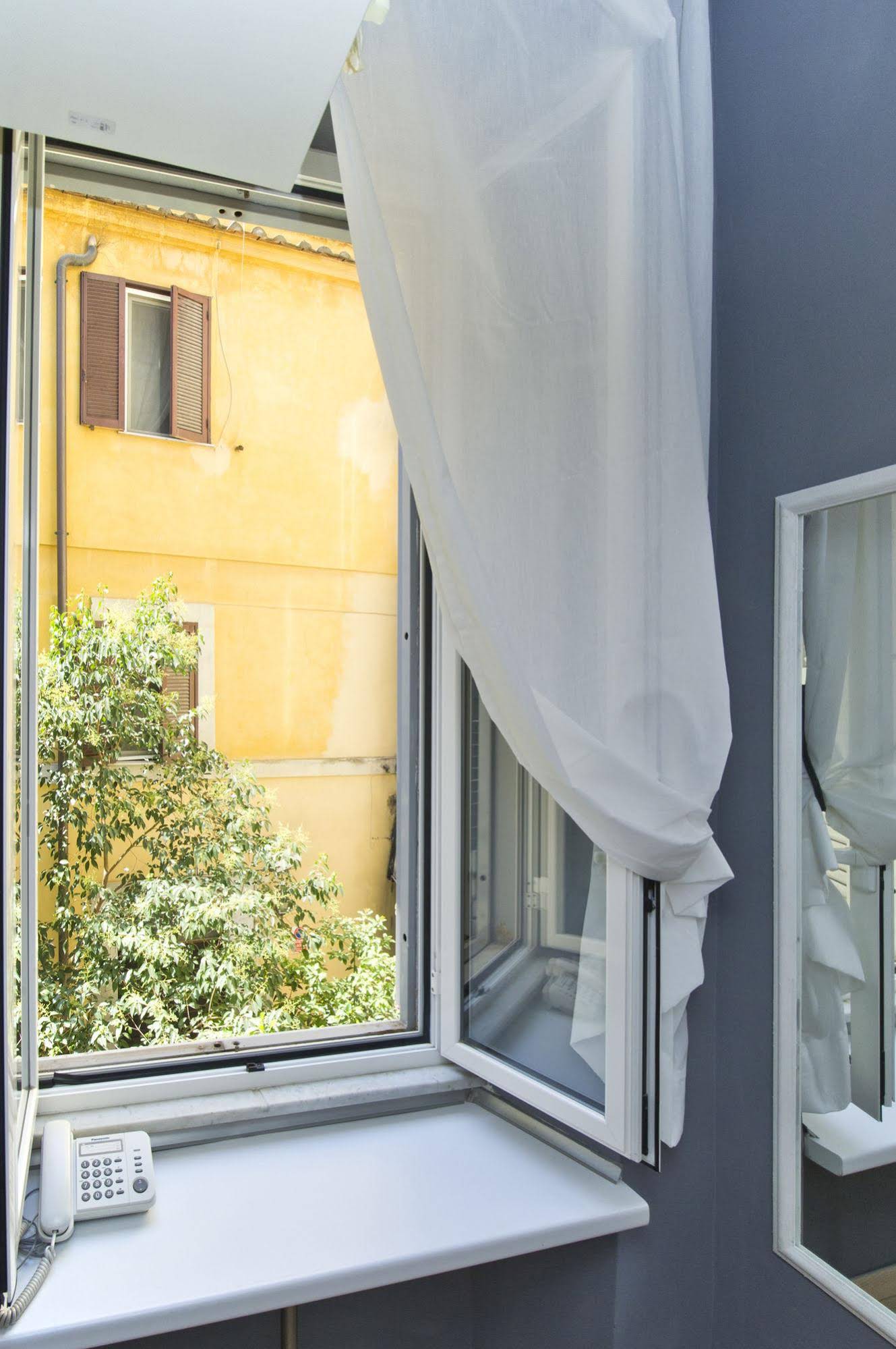 Room to Rome