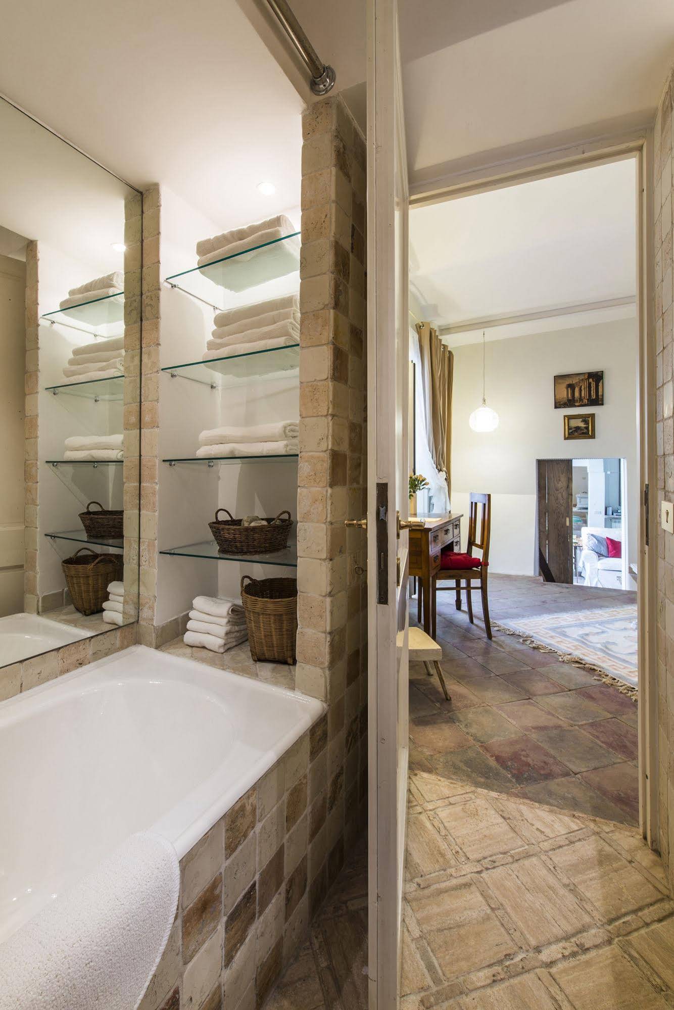 RSH Trastevere Apartments
