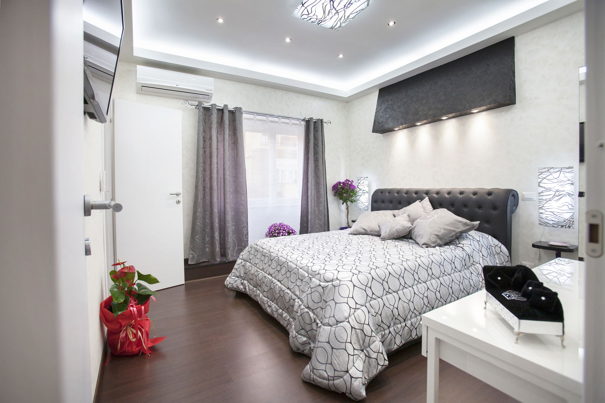 San Pietro Golden Rooms