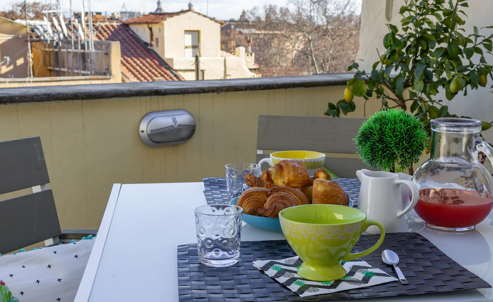 Santonofrio Apartments