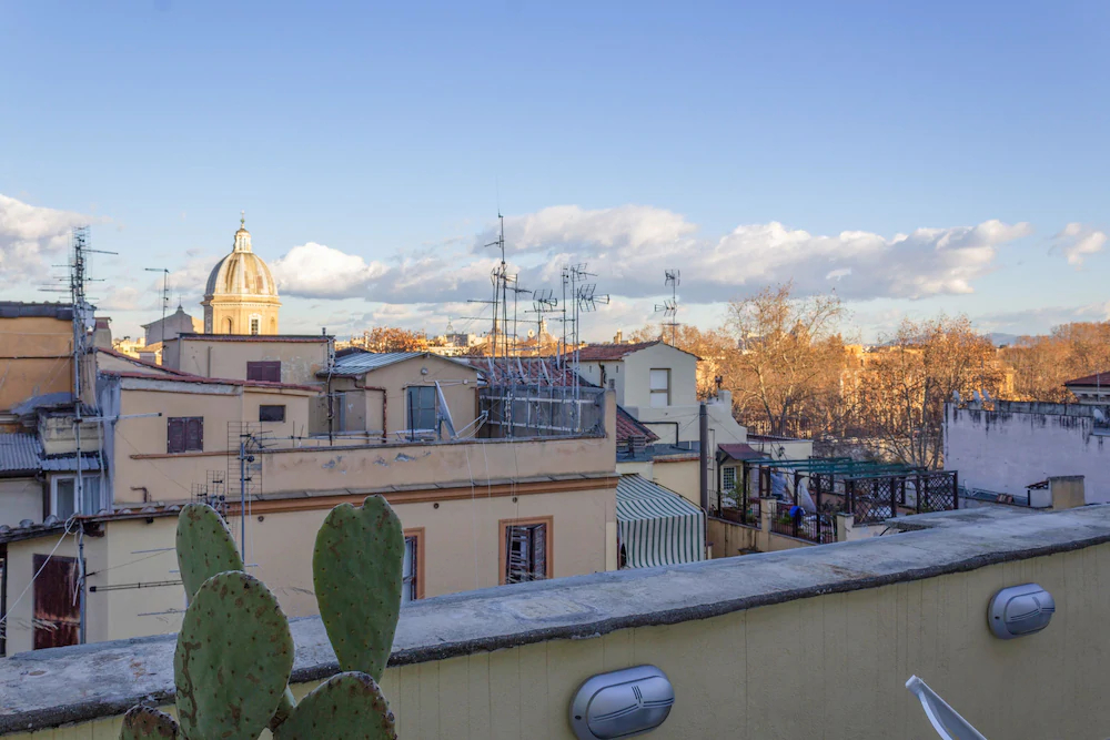 Santonofrio Apartments