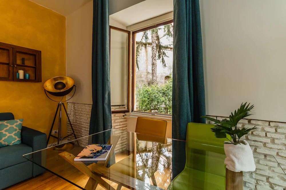 Santonofrio Apartments
