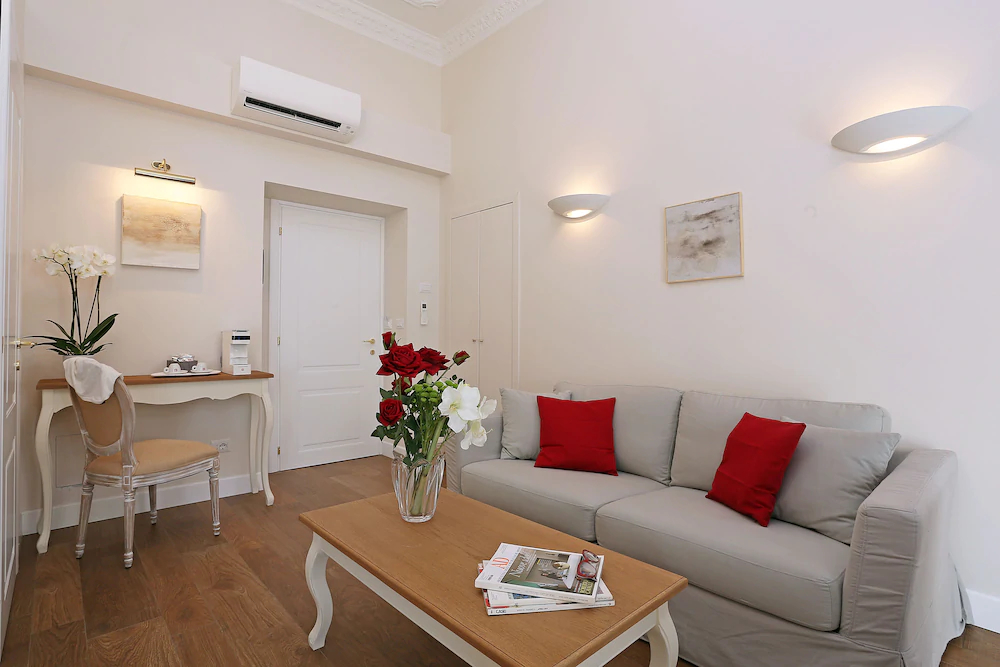 Spagna Art & Suites