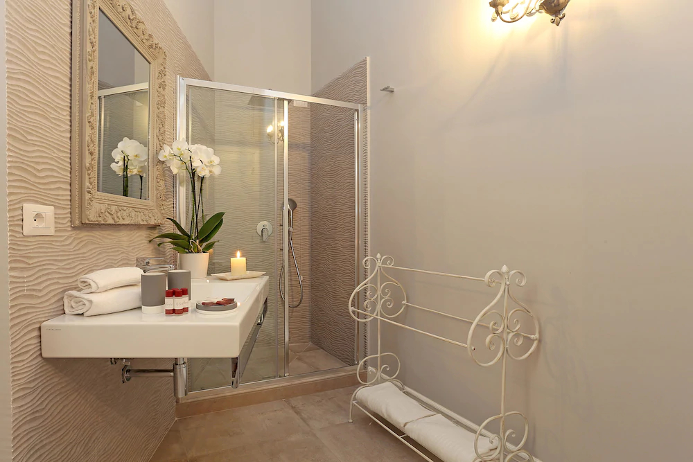 Spagna Art & Suites