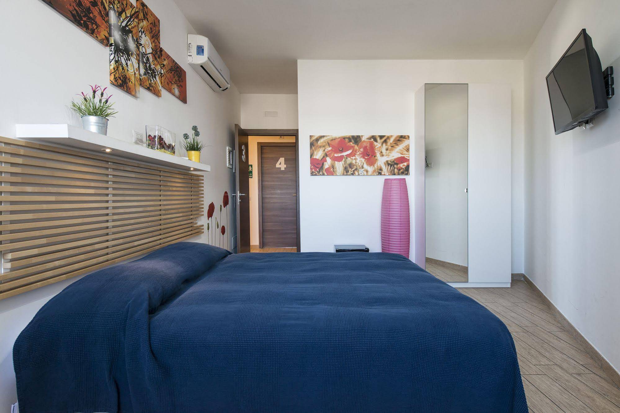 Stardust Boutique House