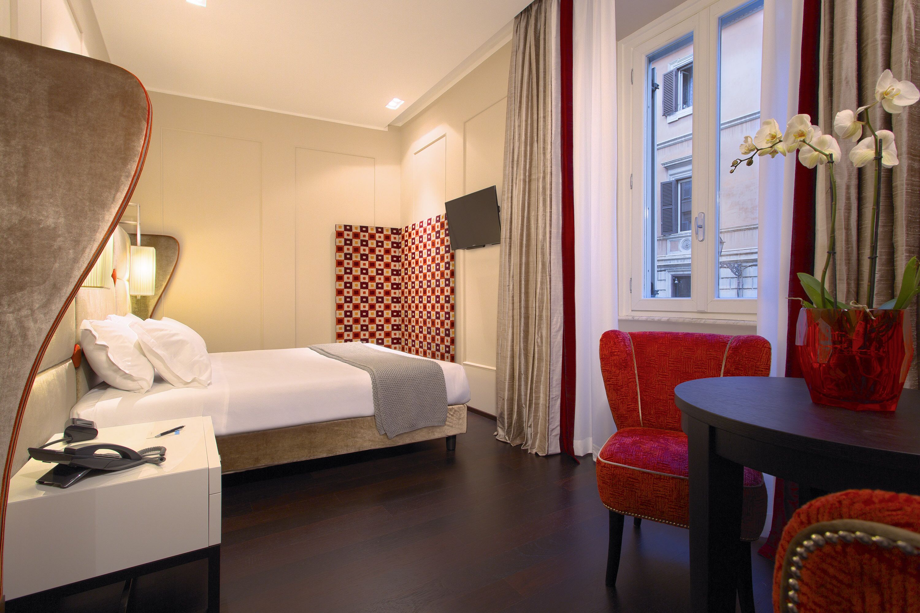 Stendhal Luxury Suites
