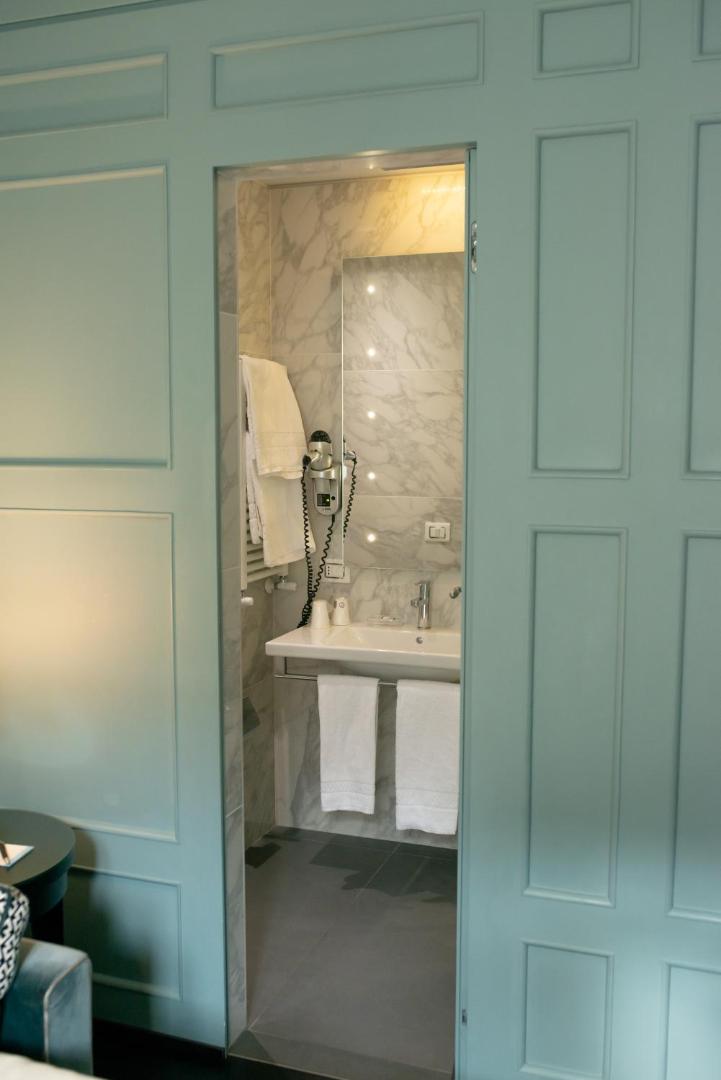 Stendhal Luxury Suites