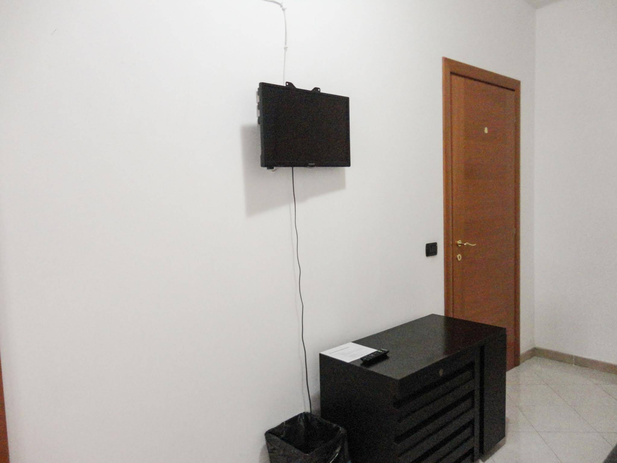 Suites Holiday Rooms