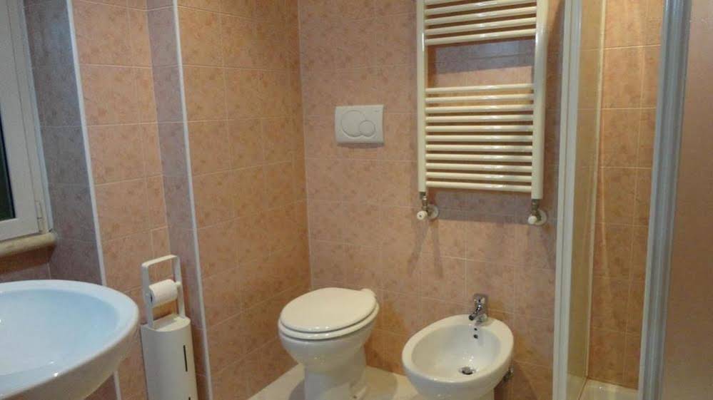 Suites Holiday Rooms