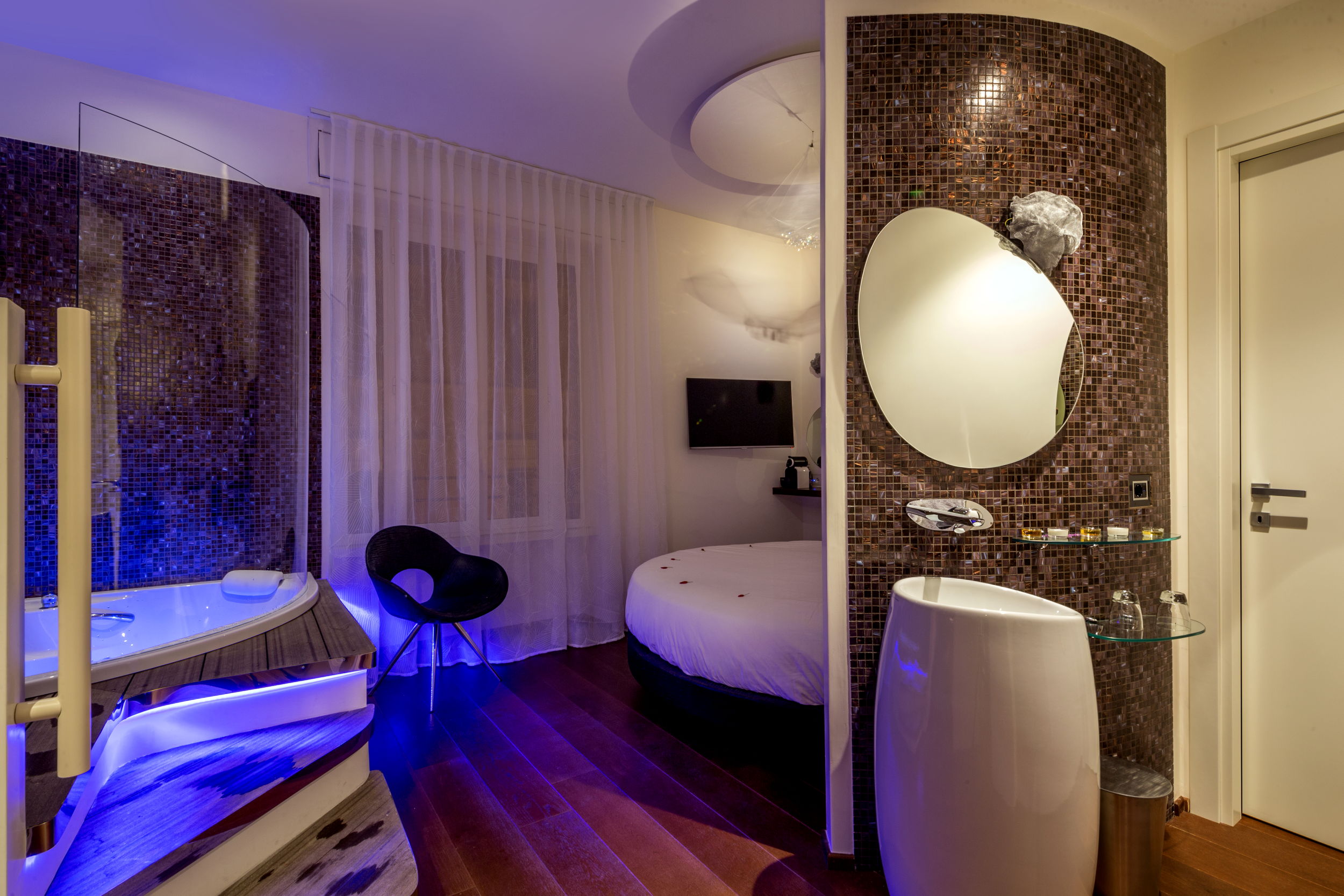 Suite Sistina for Lovers