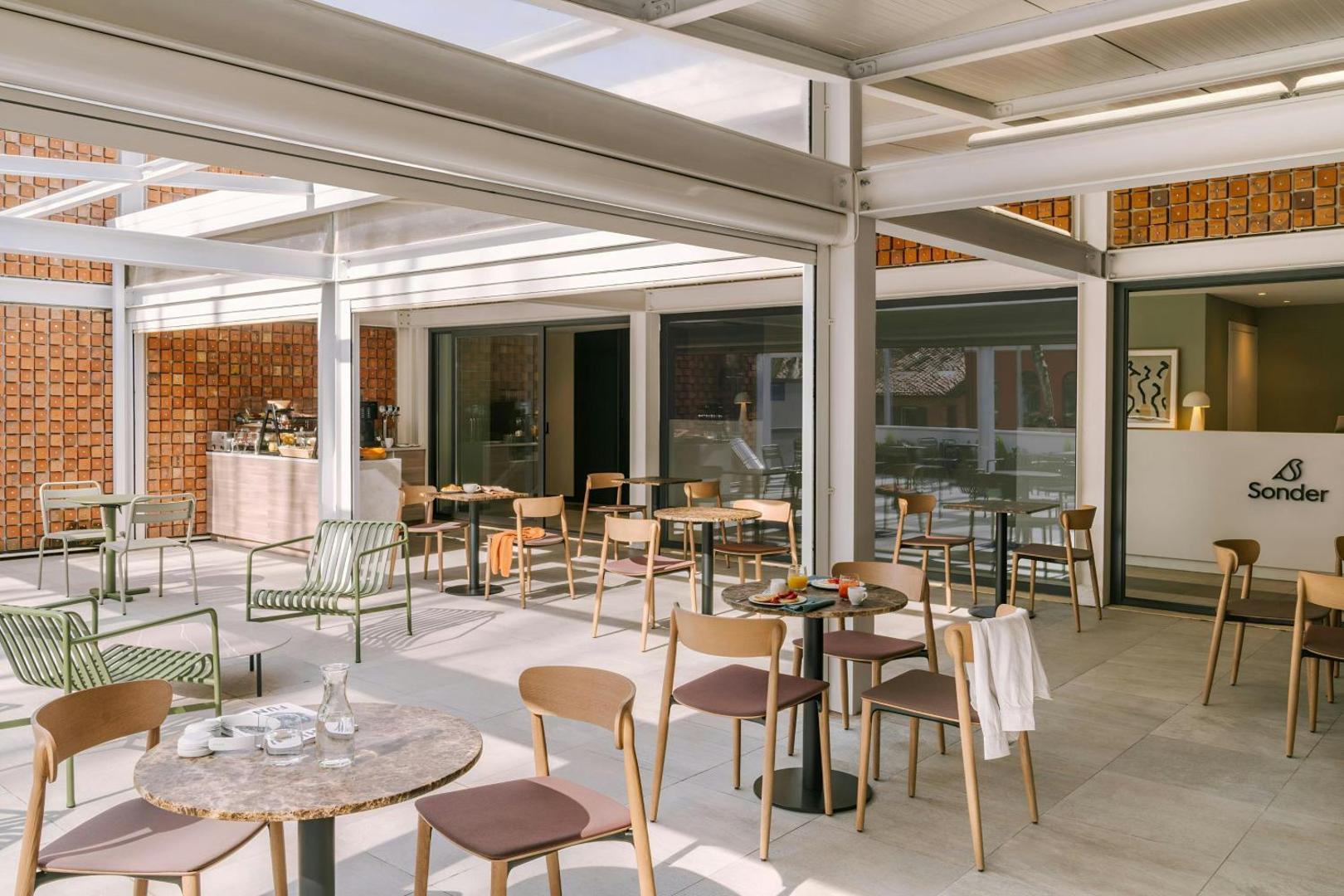 Testaccio Hotel Monte dei Cocci, Sonder