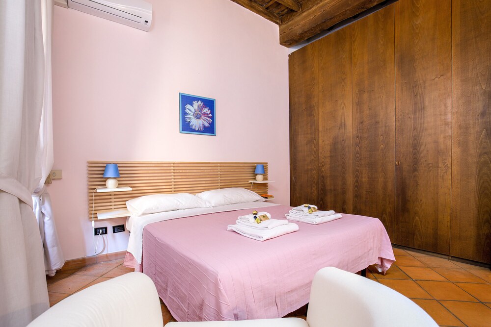 The Pantheon Apartment