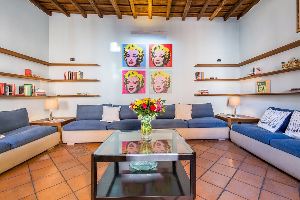 The Pantheon Apartment