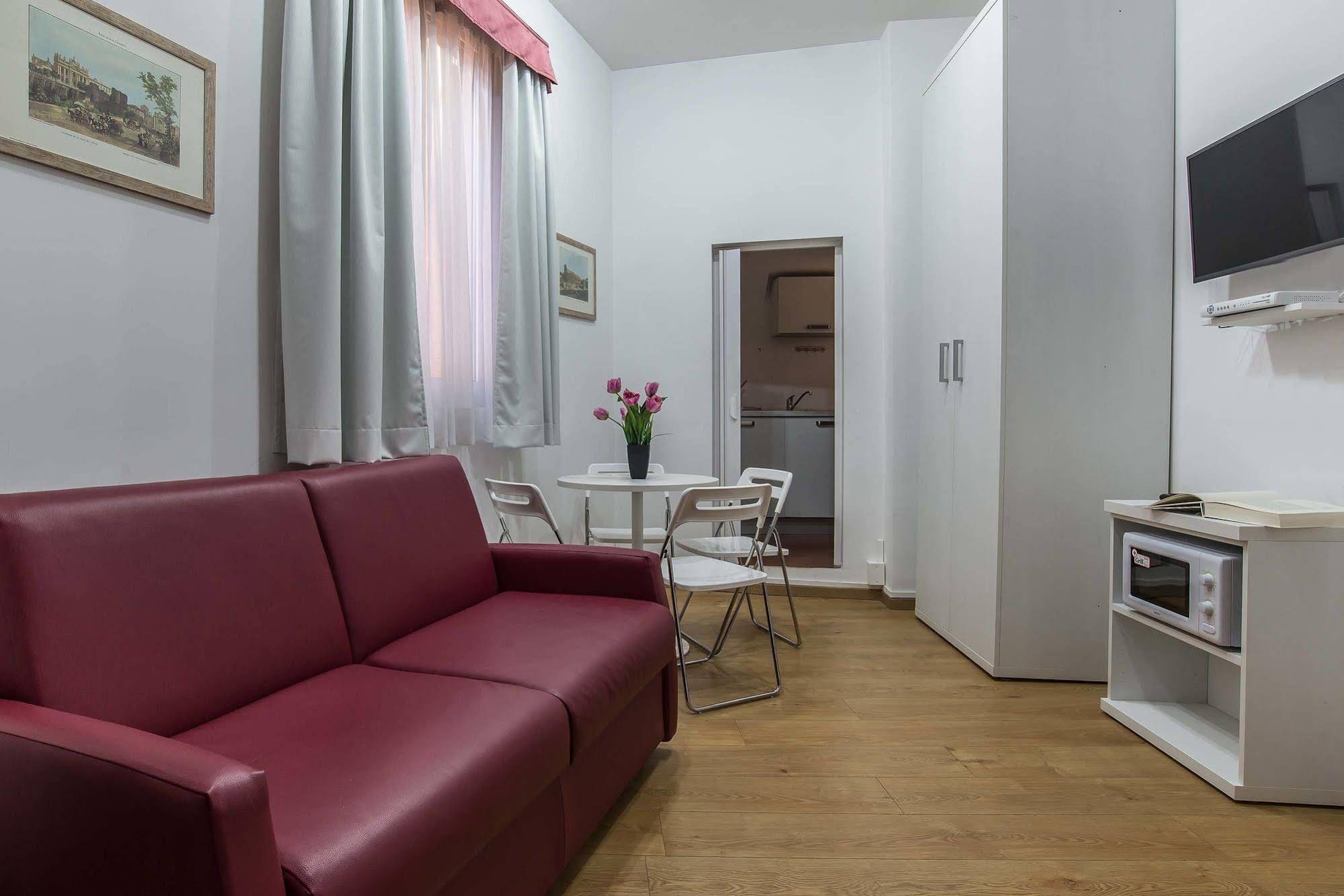 Trevi Rome Suite