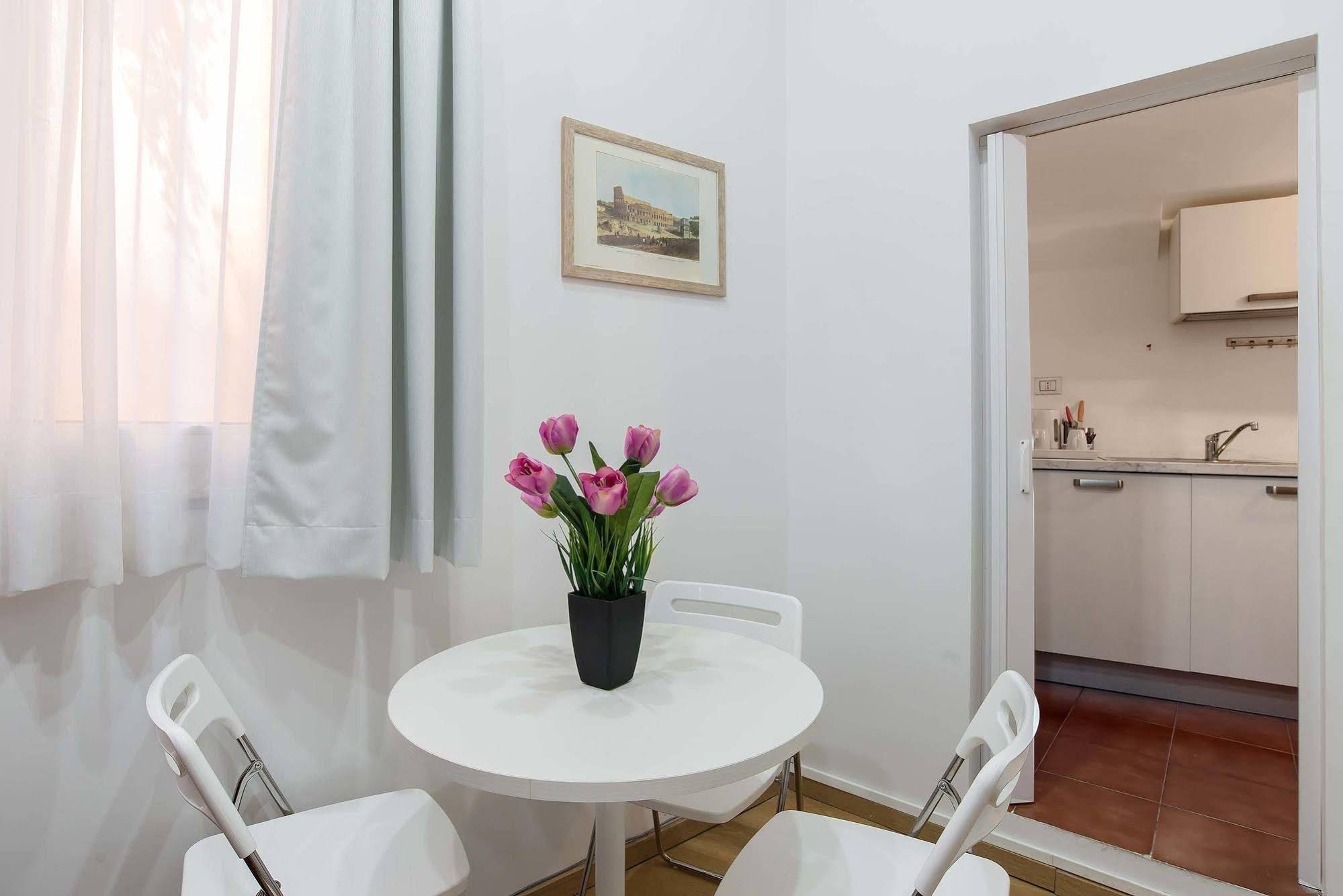 Trevi Rome Suite