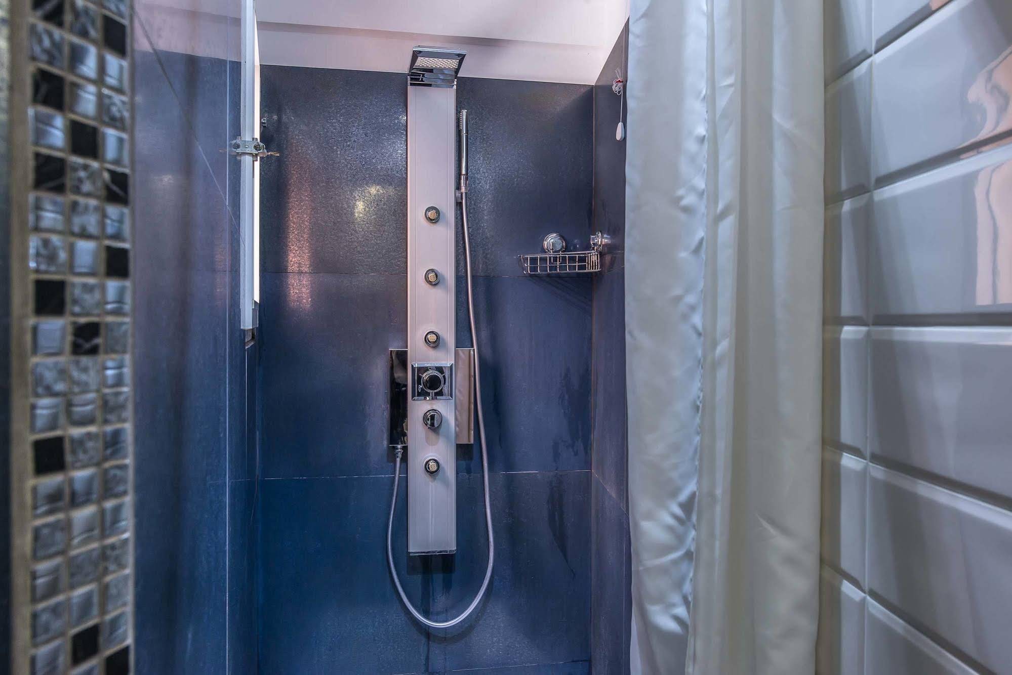 Trevi Rome Suite