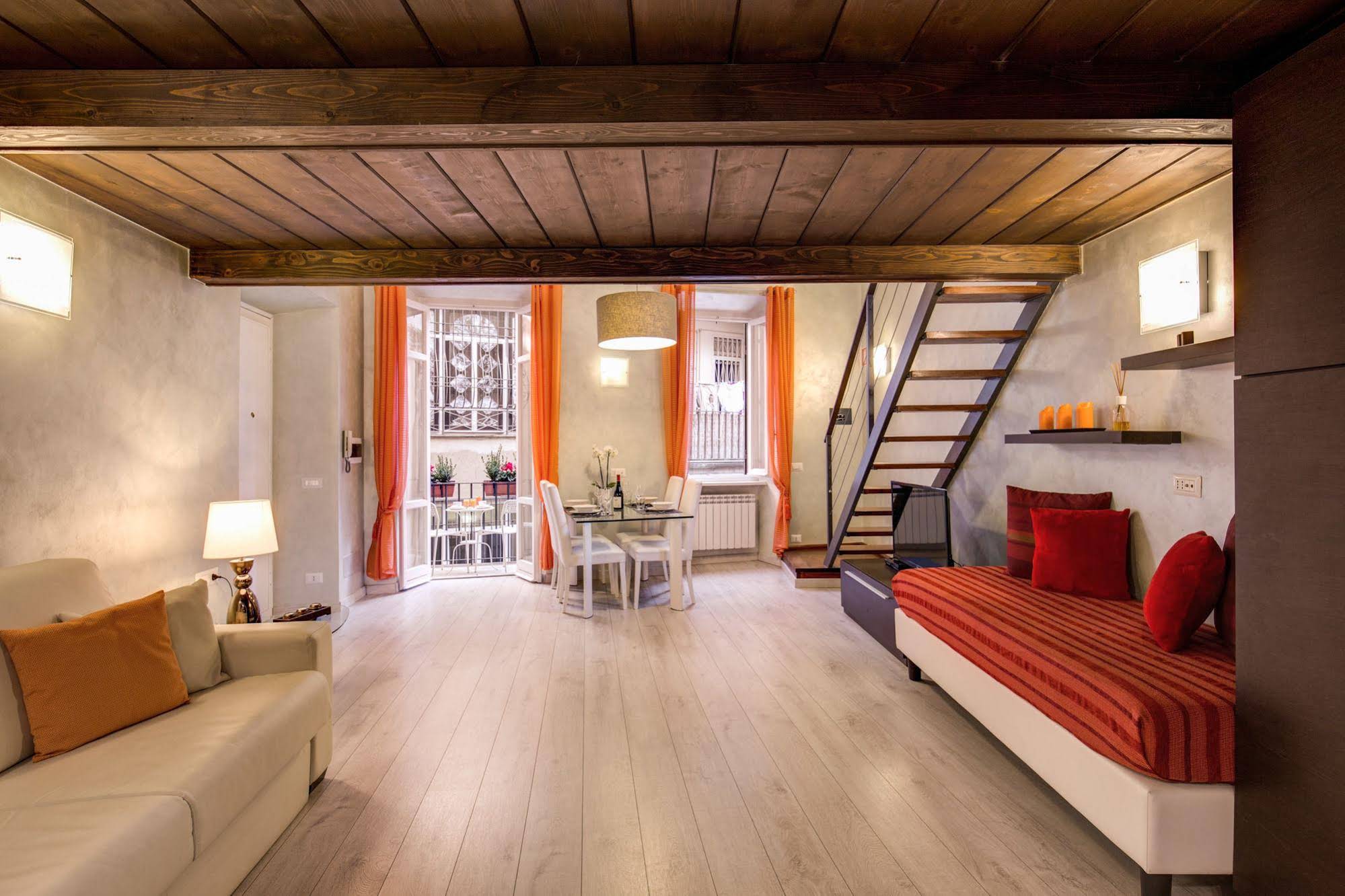 Tritone Top House