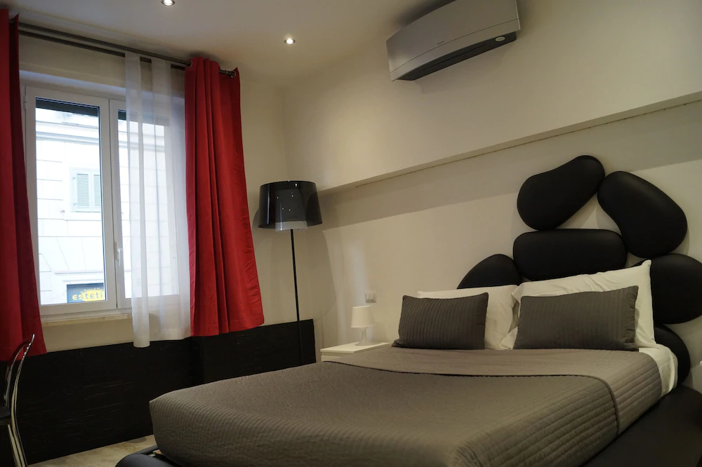Two Chic Guesthouse