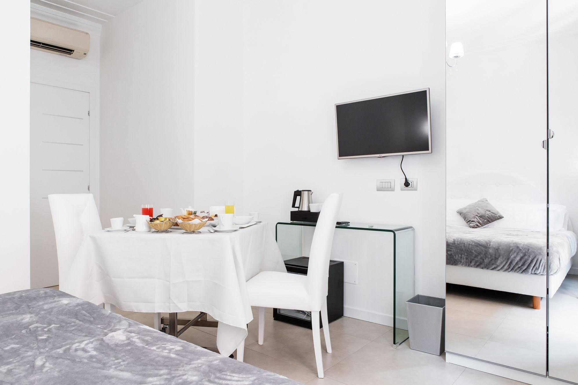Vatican Grand Suite
