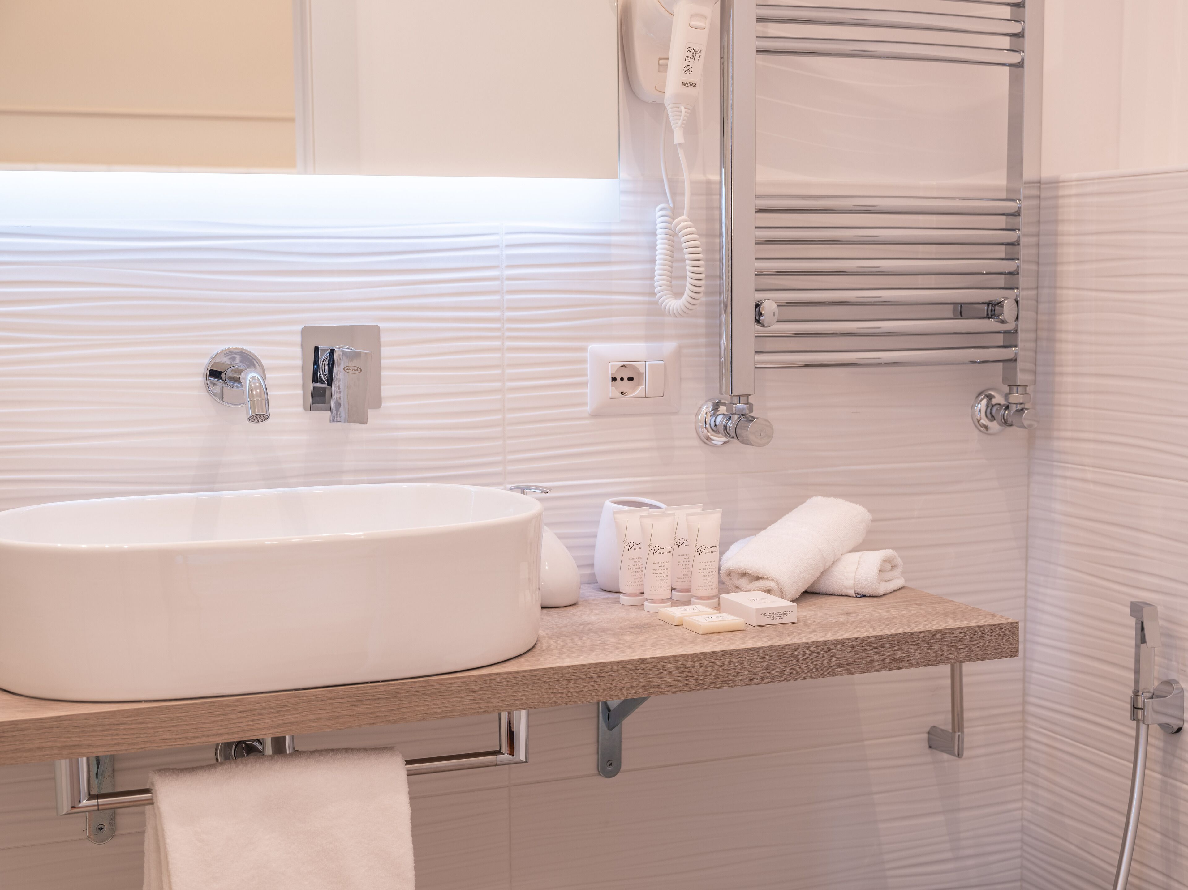 Vatican Palace Suites By Premium Suites Collection