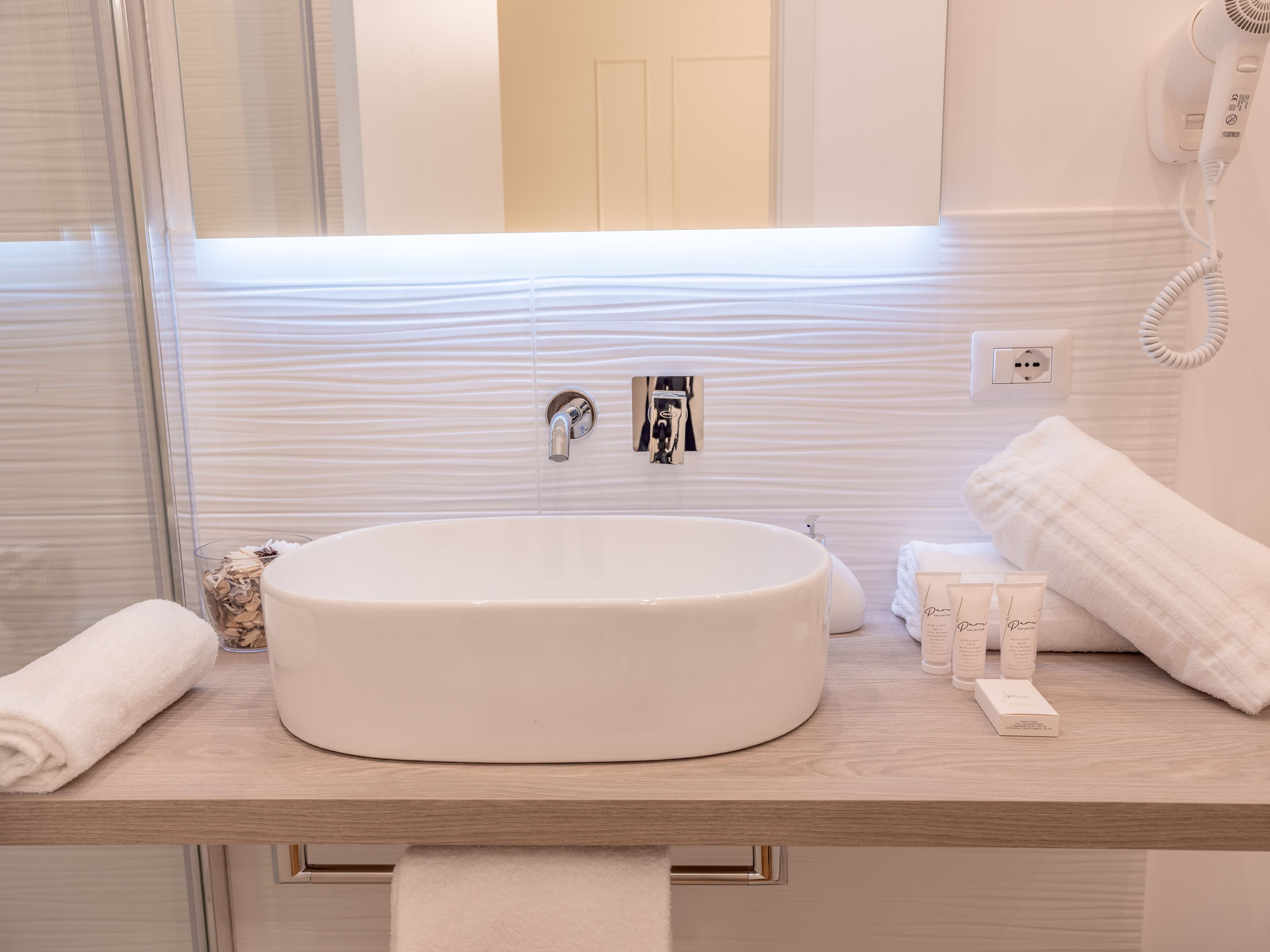 Vatican Palace Suites By Premium Suites Collection