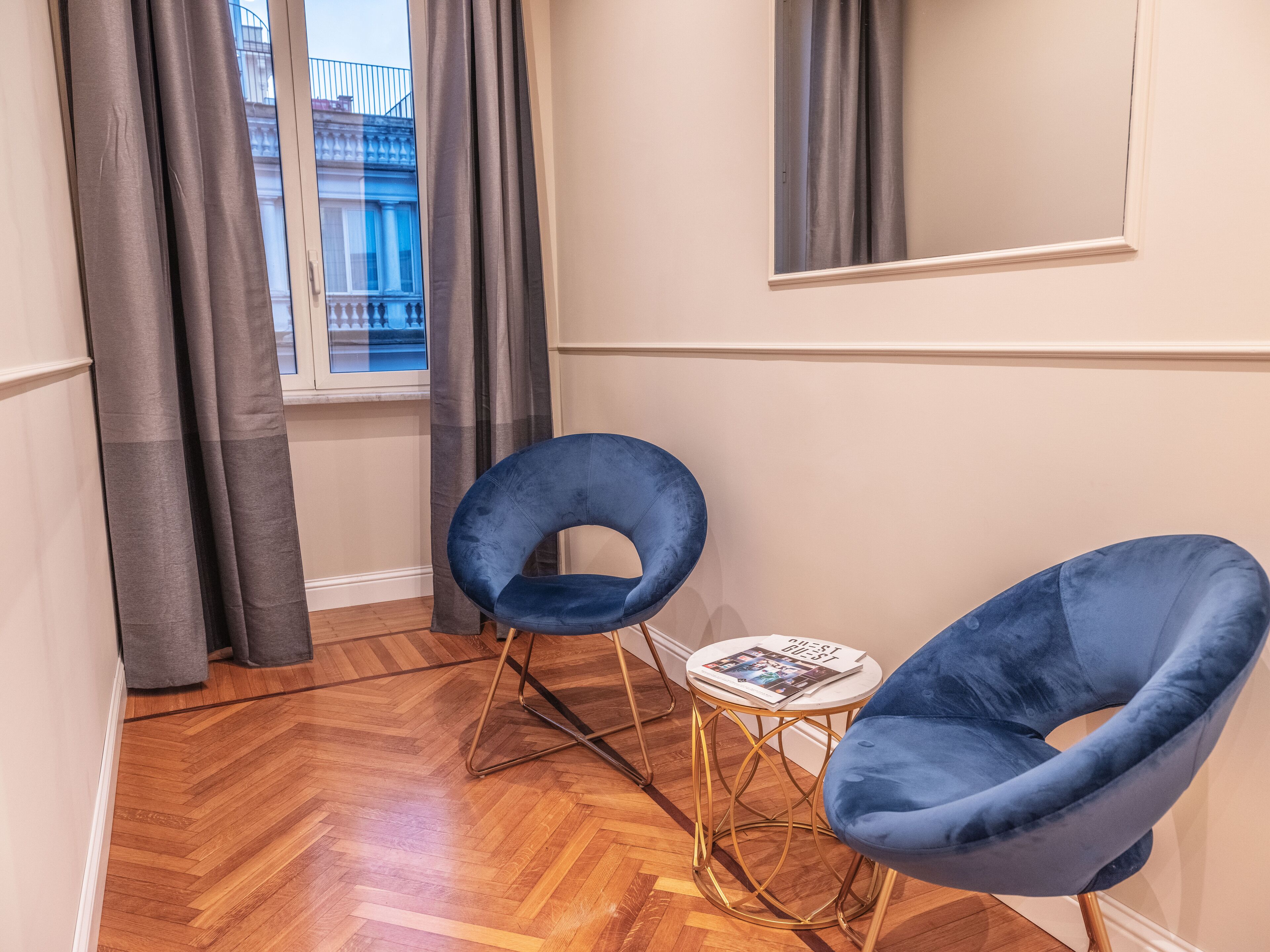 Vatican Palace Suites By Premium Suites Collection