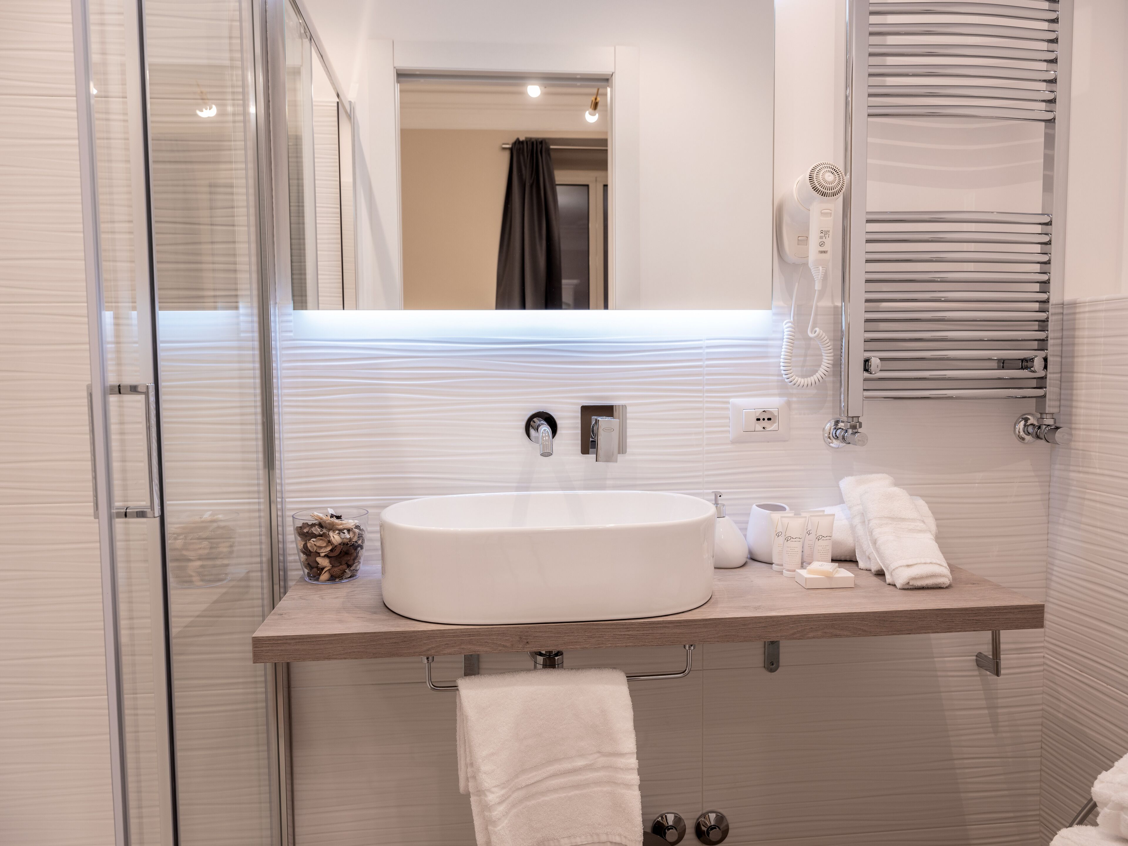 Vatican Palace Suites By Premium Suites Collection