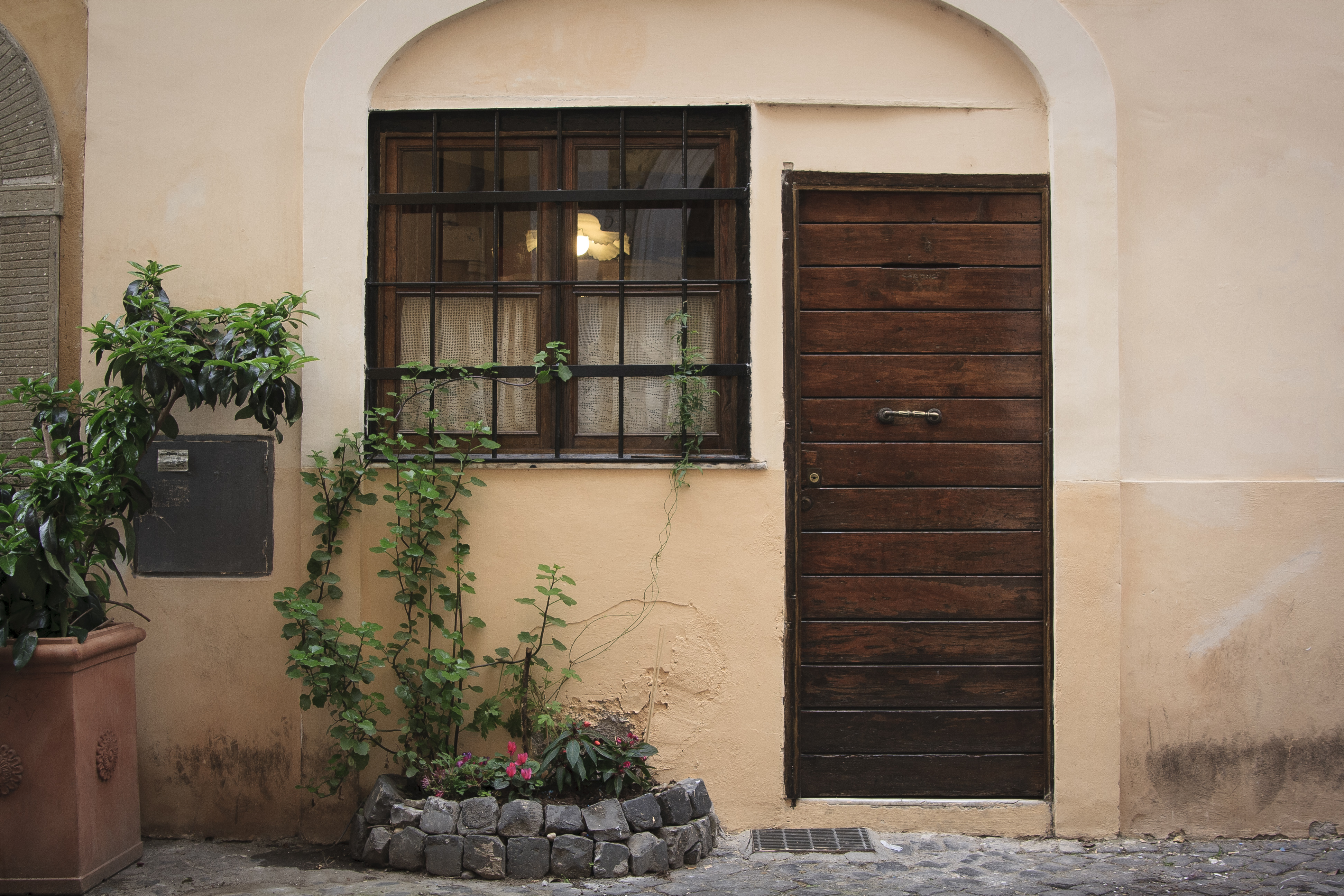 Ventisei Scalini A Trastevere