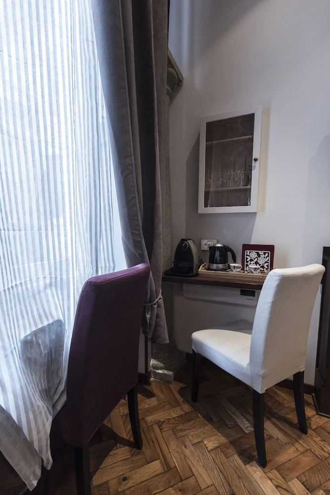 Vite Suites Guest House