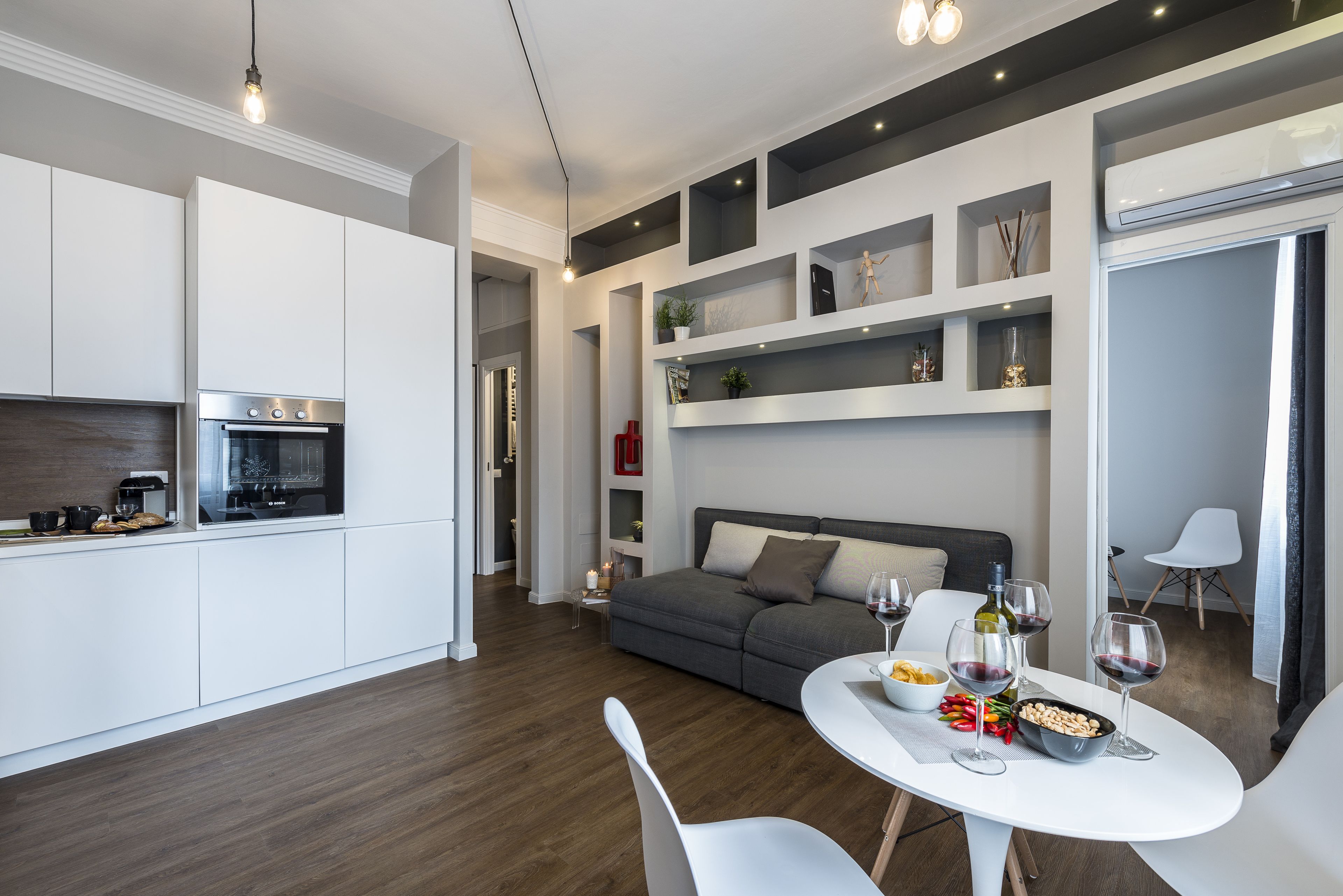 Z-Arch Suites